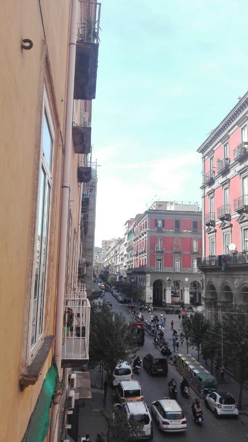 Bed and Breakfast Piano Nobile Neapel Exterior foto